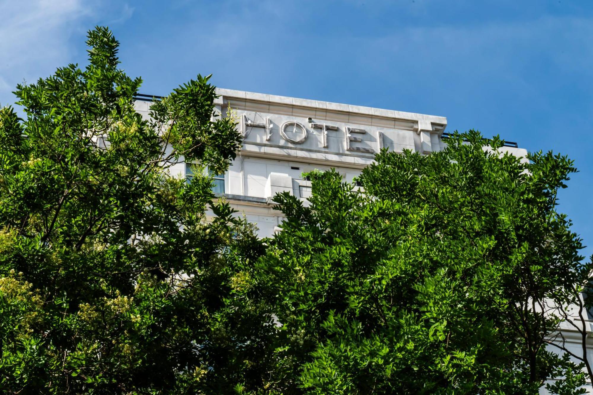 Le Lampika Hotel Париж Екстер'єр фото